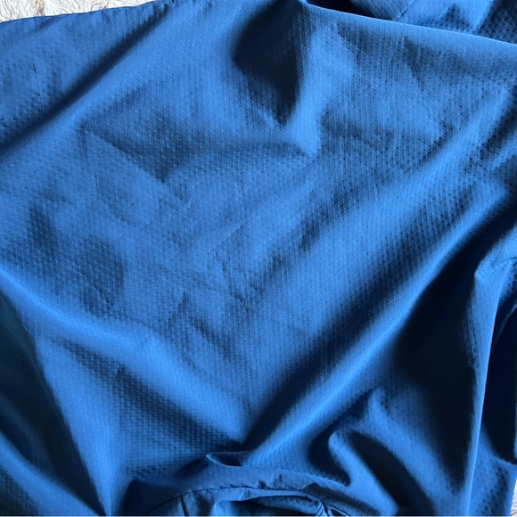 Adidas windbreaker jacket - Picture 5 of 10